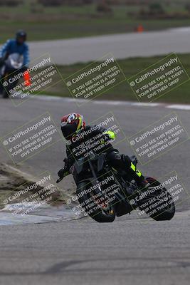 media/Nov-30-2025-TrackDaz (Sun) [[d8b22663df]]/B Group/Session 3 (Off Ramp)/